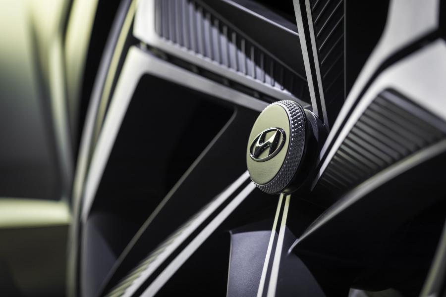Колеса Hyundai Vision T Concept 2019 года  (фото 69 из 82)